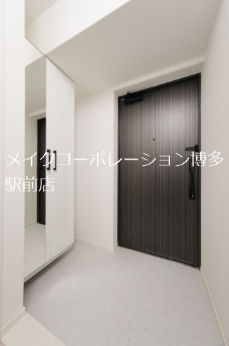 ※入居中の為別部屋写真使用現状優先 ネストピア博多グランドステージⅢ 玄関