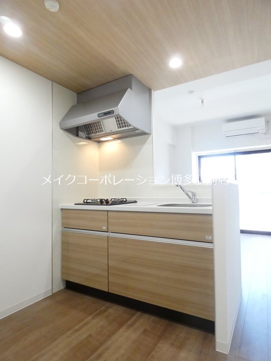 ※写真は棟内別部屋参考写真 メゾン・ド・リエール博多 キッチン