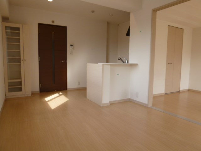 セラヴィ リビング