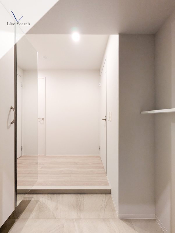 玄関 インシグニア渡辺通 玄関