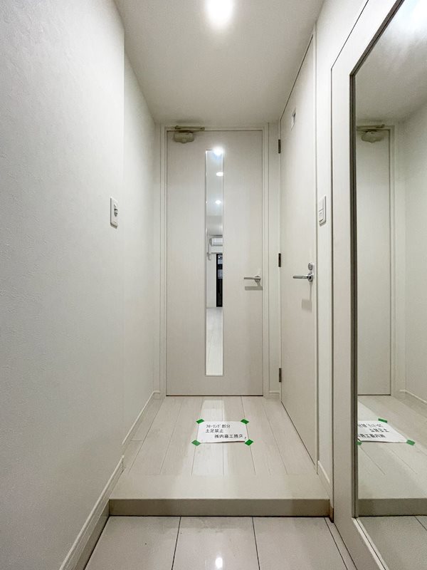 ヴィラージュ天神 玄関