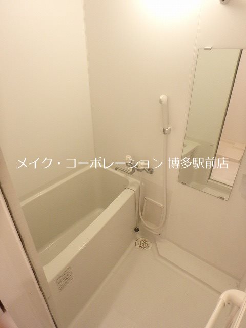 ※写真は同物件の別部屋となります。 GRANDEUR住吉弐番館 風呂画像