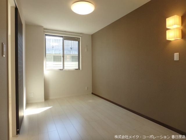 写真は同型タイプ granfortina春日 B棟 ベッドルーム