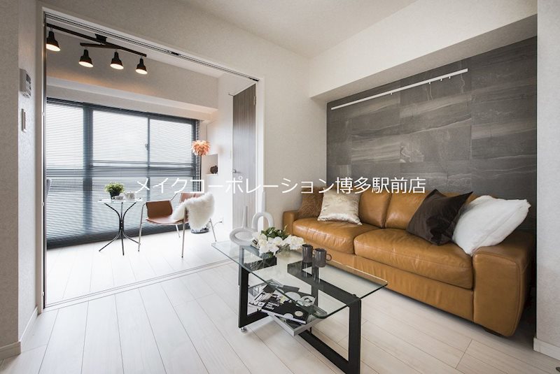ネストピア大濠公園駅前Ⅱ リビング