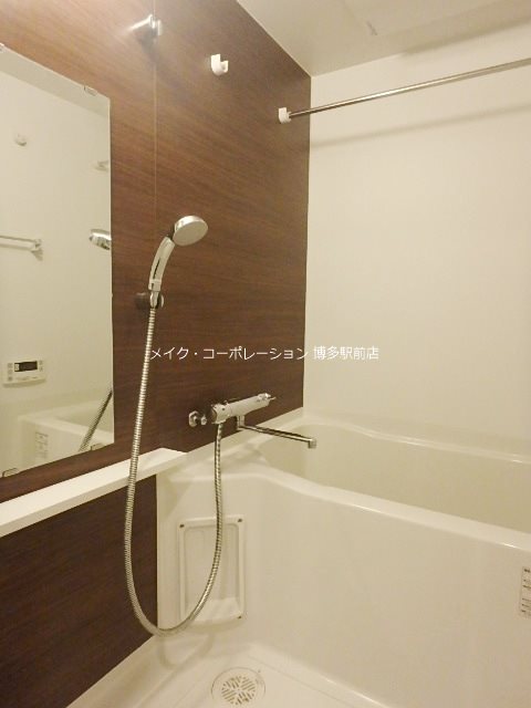 ※写真は同物件別部屋引用・現状優先です。 グランフォーレプライム六本松 風呂画像