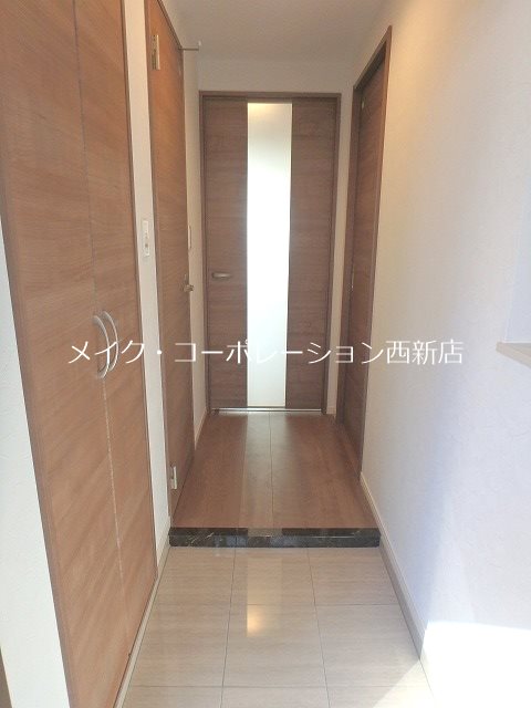 T.T城西 玄関