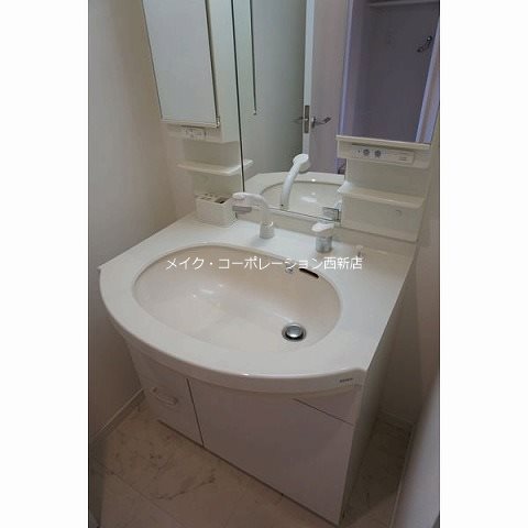 洗面所 ラクレイス西新 その他2