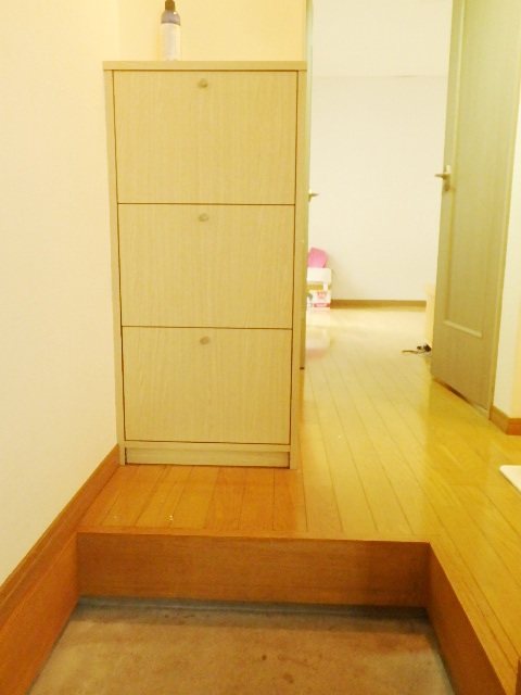 モンシャトー平尾 玄関