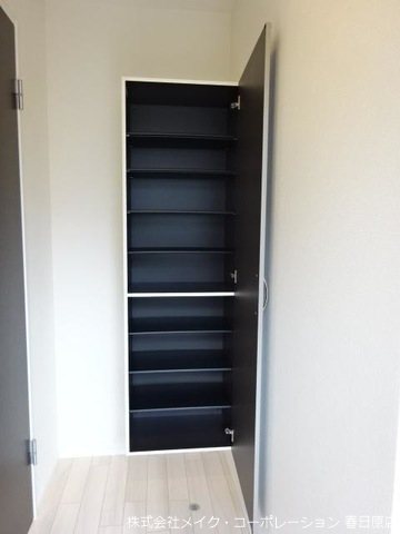 グランレーヴ弥生 玄関