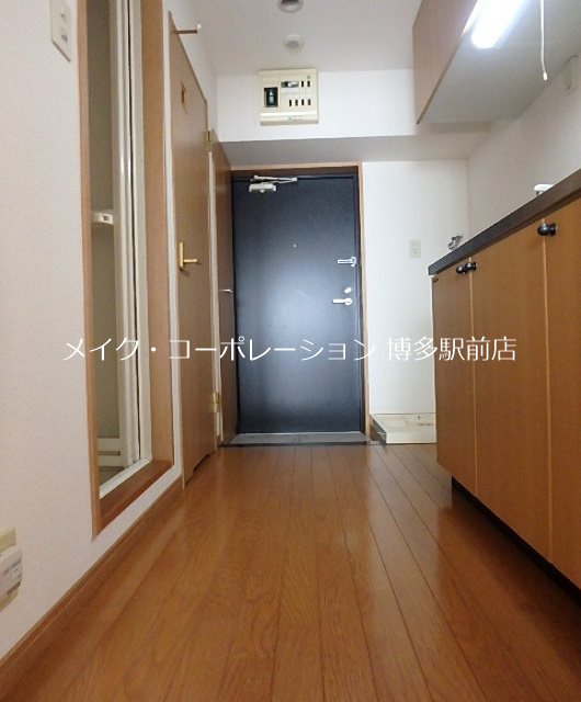 ラフォーレ博多駅前 玄関