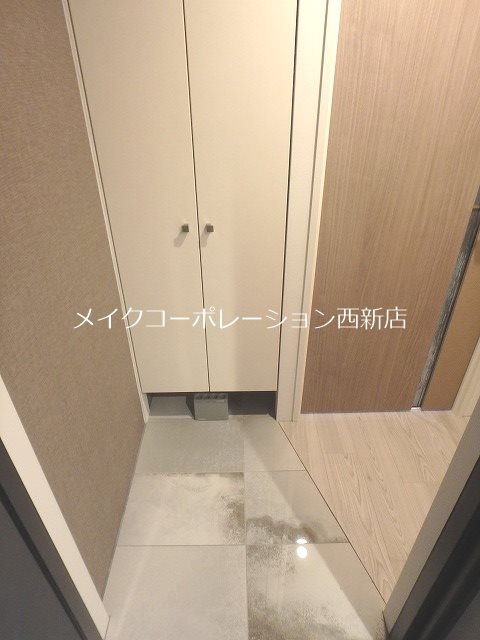 玄関 quador西新 玄関
