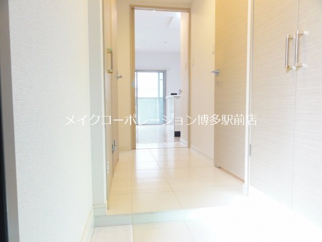 プライムアーバン薬院南  玄関