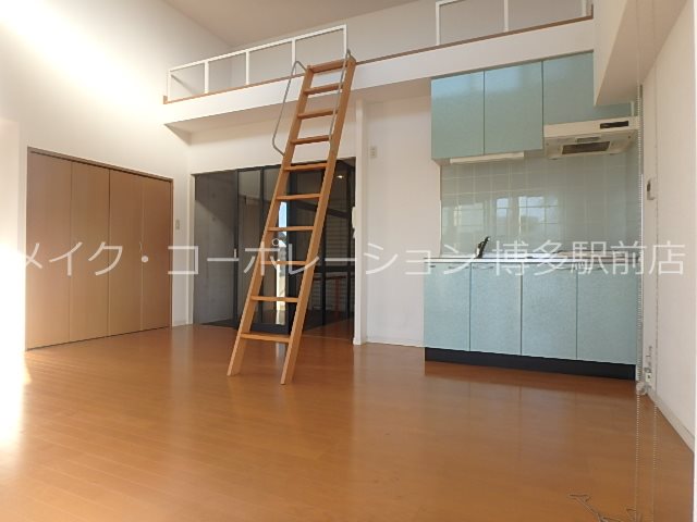 ロフトはありません。 ハイディングプレイス東比恵 リビング
