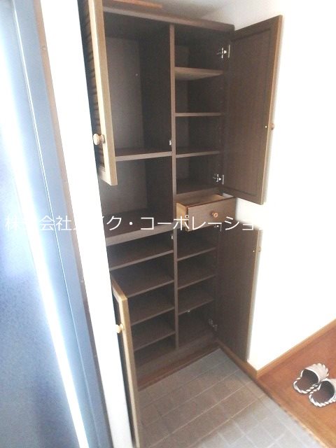 玄関 パストラル三寿 玄関