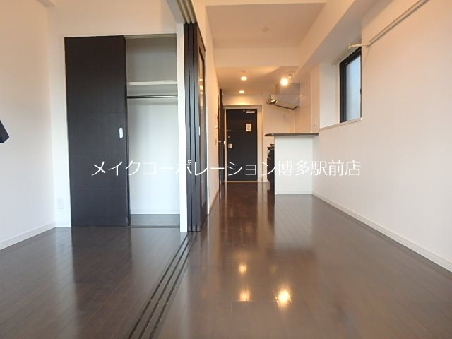 ルネッサンス21赤坂けやき通り リビング