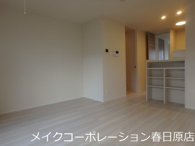 リビング プレシボヌール弥永 リビング