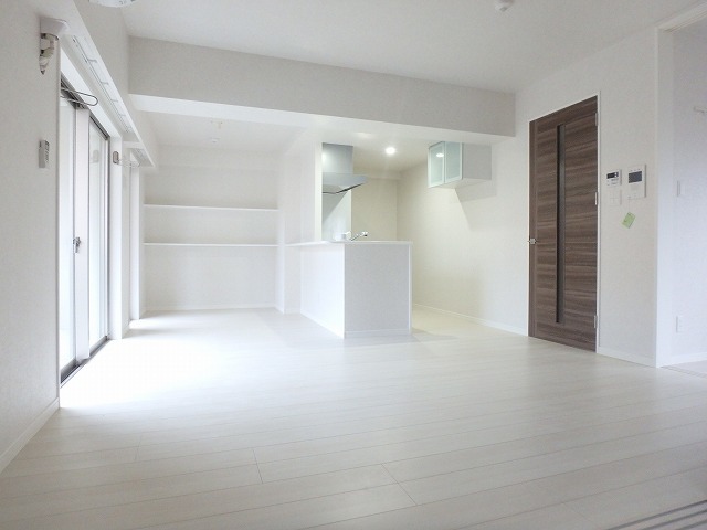 ※写真は同シリーズ引用 ネストピア博多グランドステージⅡ リビング