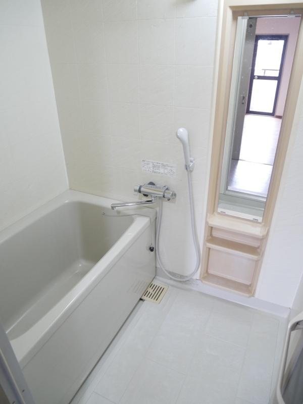 バス ツインズ 風呂画像