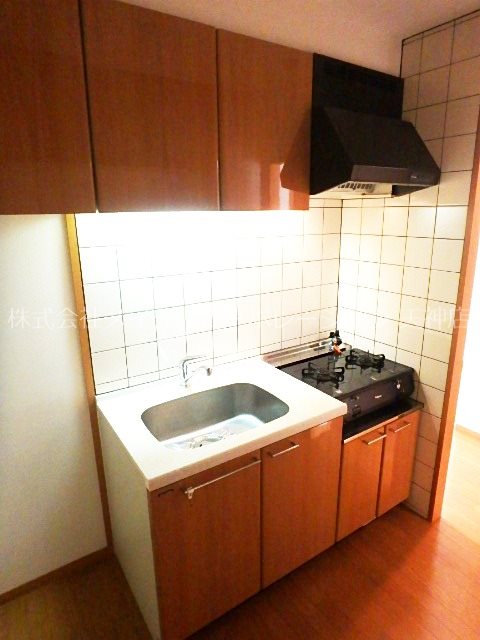 写真は反転タイプです。 キャメロットハイネス キッチン