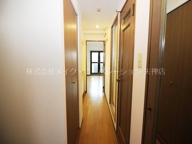 玄関 パインストン今泉 玄関