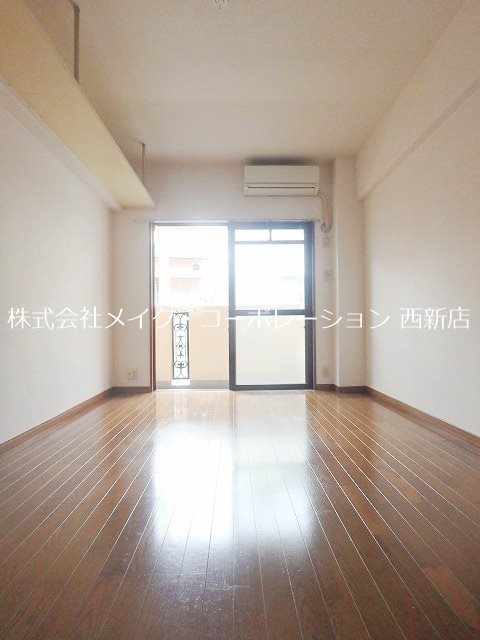 エクセレンス城南 リビング