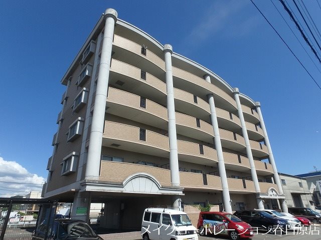 アムフルッス 102号室 外観