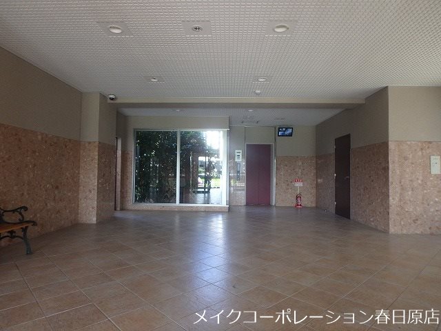 ロビー アムフルッス その他6