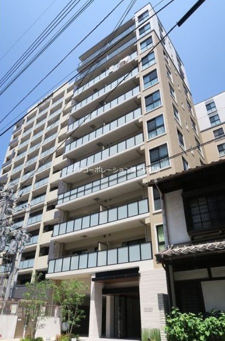 アメックス博多県庁前 外観