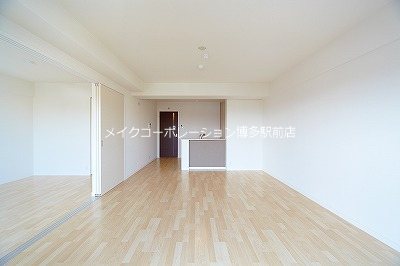 イーストパル博多Ⅱ リビング