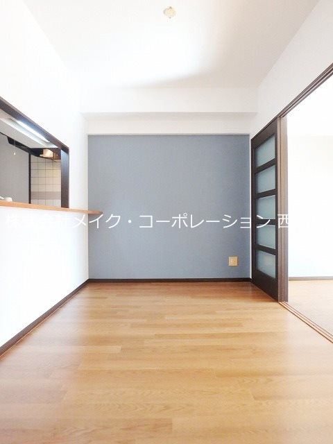 ※他号室の部屋の写真 ハッピーエステート野芥 リビング