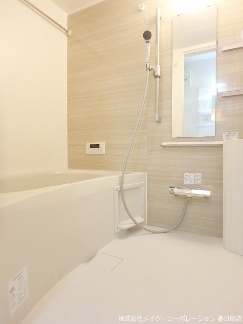 写真は同型タイプ メゾン'Q' 風呂画像