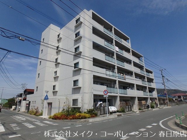 コントロモア 301号室 外観