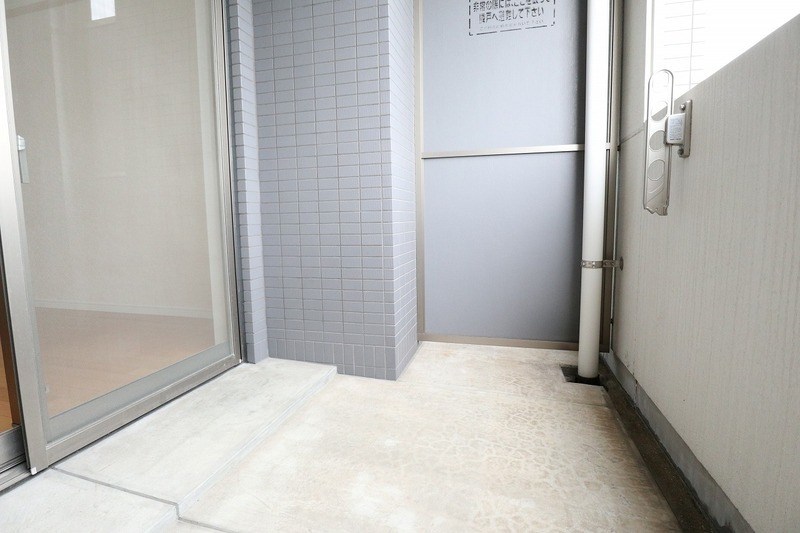 ベランダ アレクサスラ・ストラーダ ベランダ