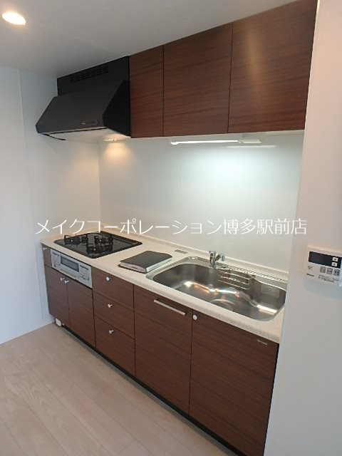 エンクレスト天神ＡＶＡＮＴ  キッチン