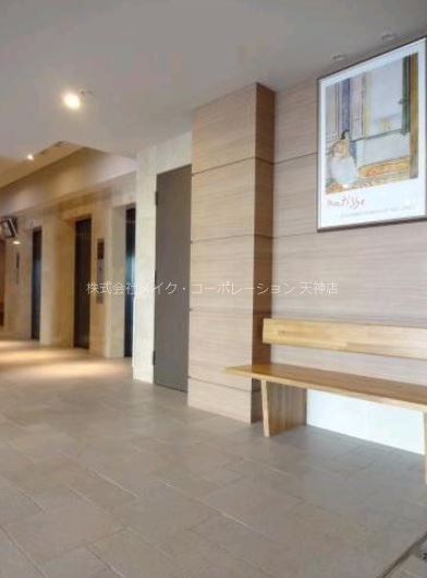 ロビー サヴォイテンジンスクワイヤー その他2