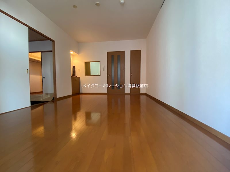 リビング リンデン東薬院 リビング