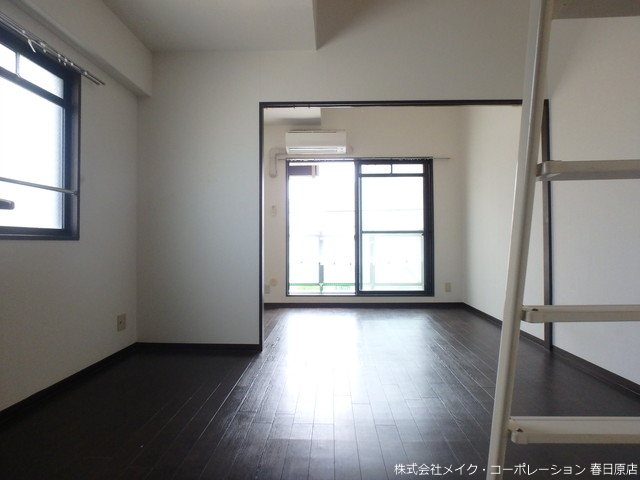 写真は同型タイプ ホルトハイム春日 ベッドルーム