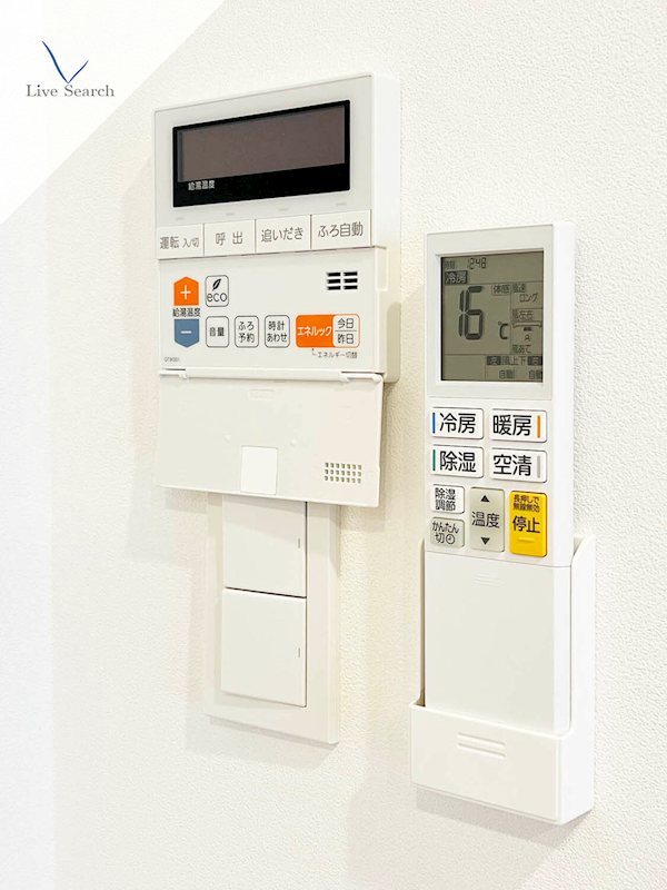 写真は同型タイプ Hakata Station South その他18