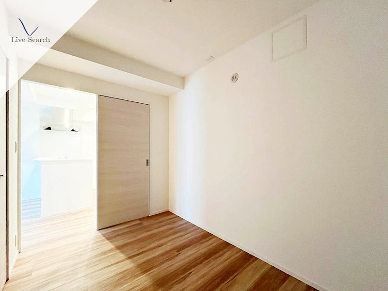 写真は同型タイプ Hakata Station South その他20