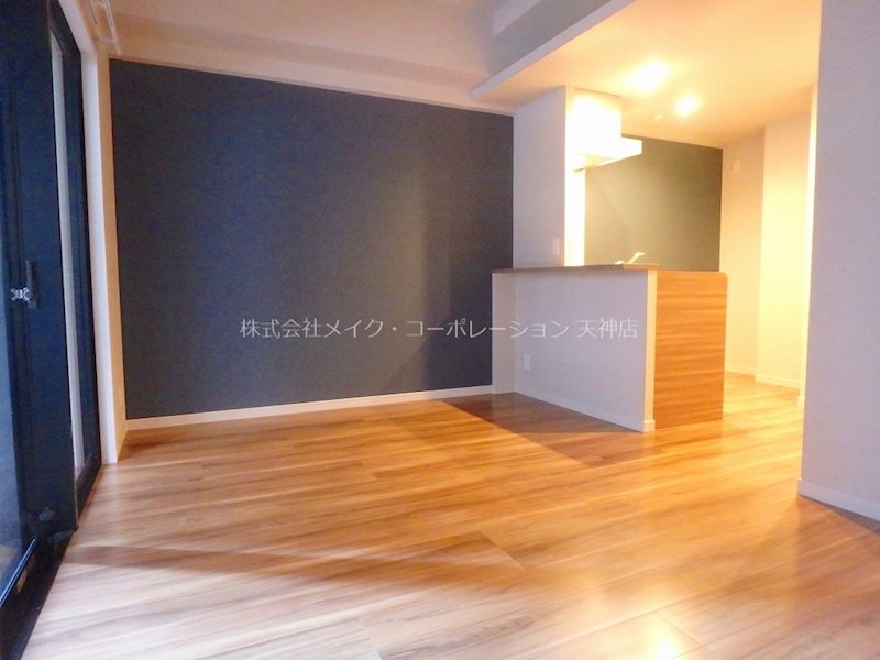 ドゥーエ赤坂 リビング