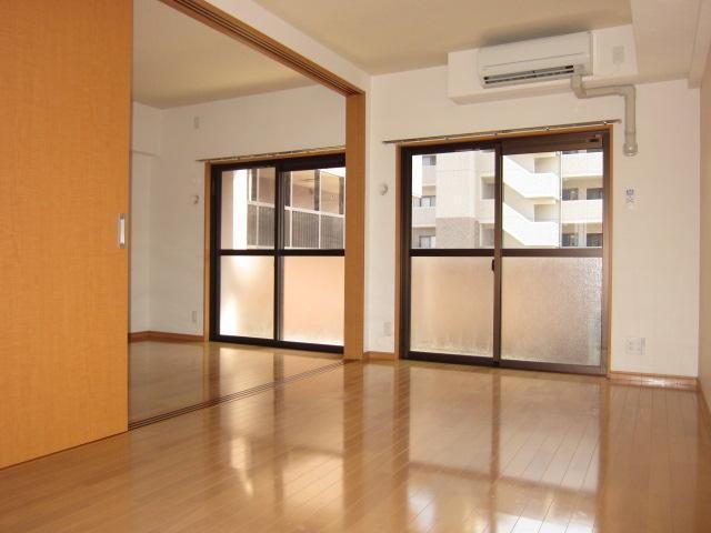 リビング クラジューペール リビング