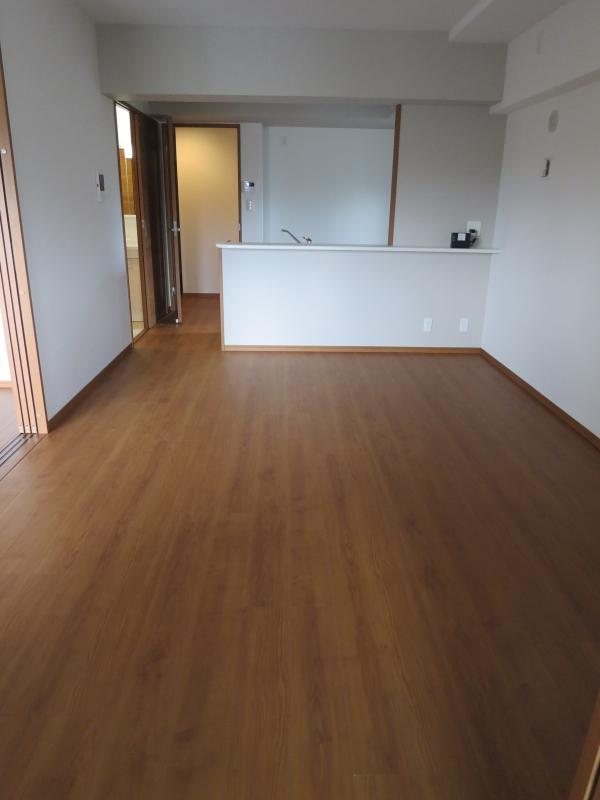 Luminous Terrace 諸岡 リビング