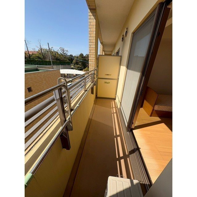 アシュラン アパルト Ⅰ ベランダ