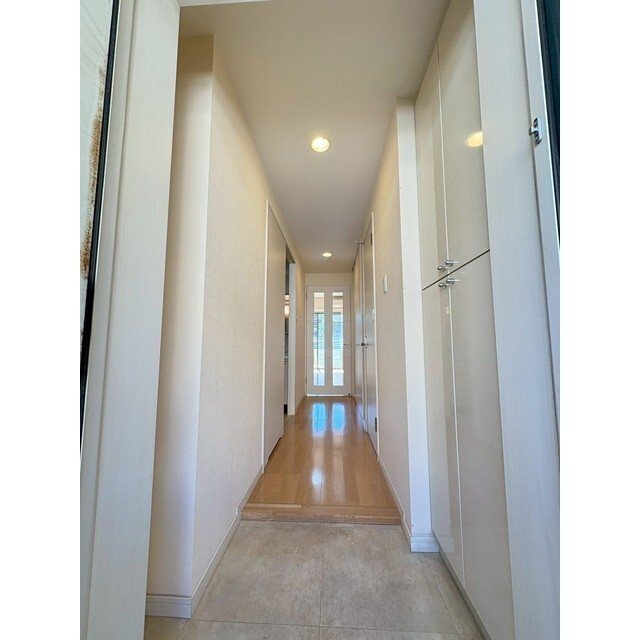 アシュラン アパルト Ⅱ 玄関