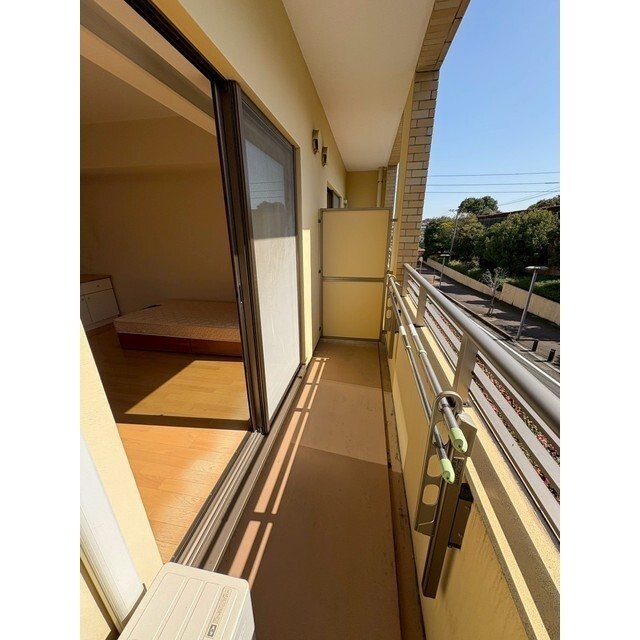 アシュラン アパルト Ⅱ ベランダ