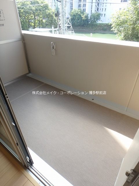 ウェルブライト美野島 ベランダ