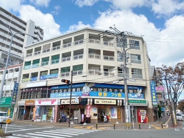 アベニュー井上ビル 外観