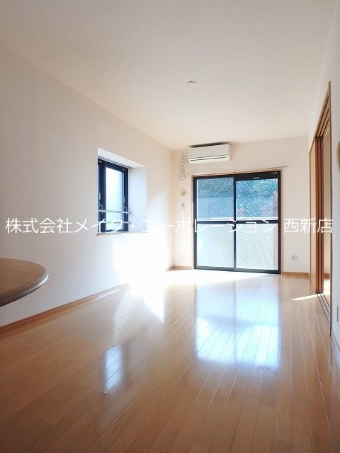 リビング マ・テール城南 リビング