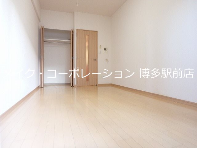 エステムコート博多駅前アヴェール リビング