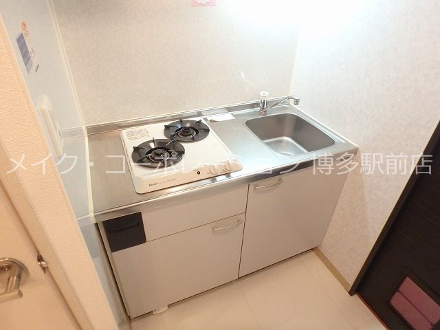 ※入居中の為別部屋写真使用現状優先 エムティースクエア吉塚駅前 キッチン